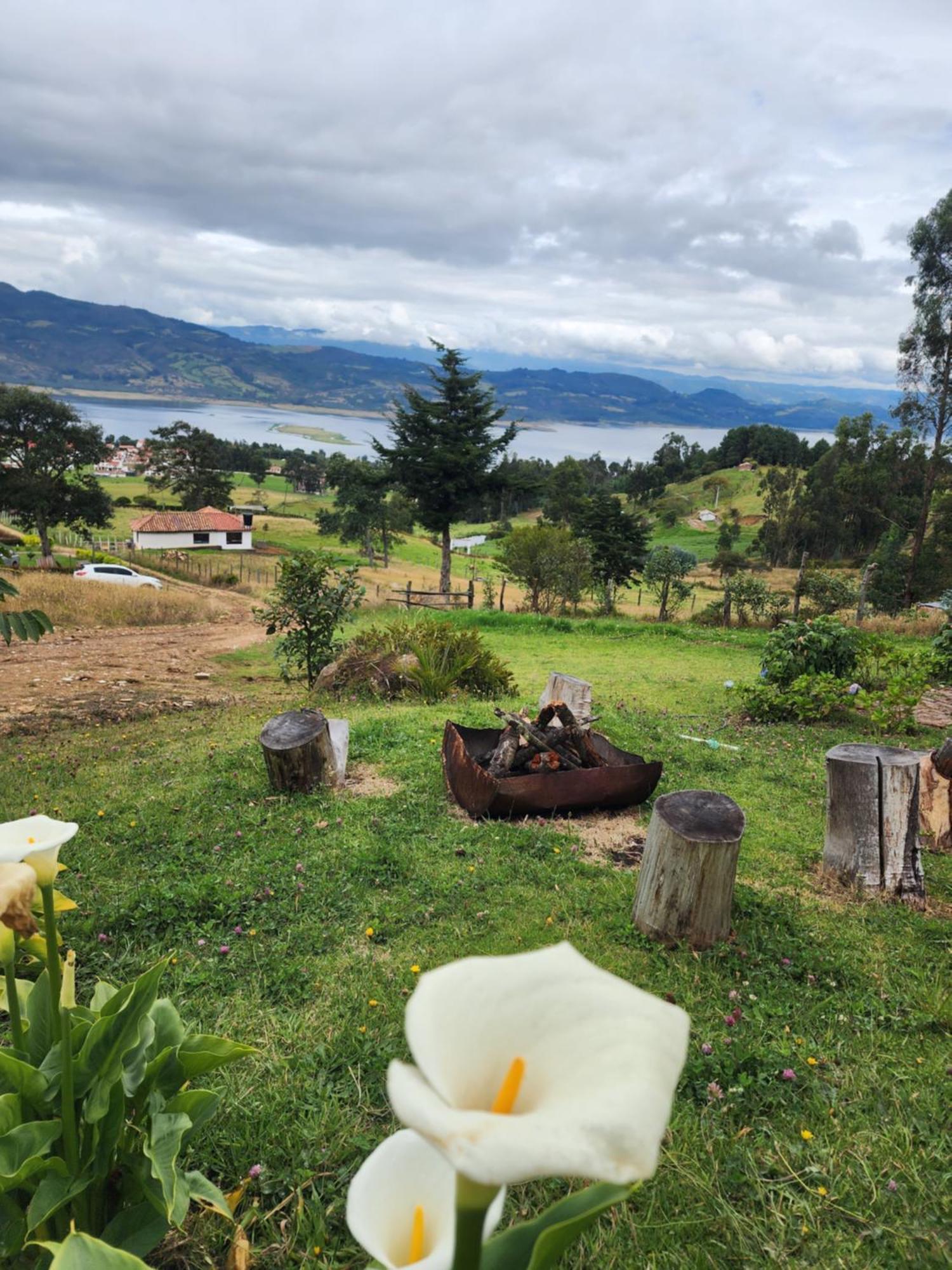 Glamping Sede Campestre Mirador De Pueblo Viejo Hotel Guatavita ภายนอก รูปภาพ